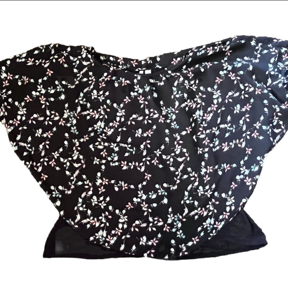 Women’s plus size blouse by Elle Black 2X
